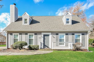 2436 Dewberry Farm Ln Kernersville, NC 27284